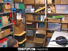 YoungPerps - Dominant security guard banged a straight thief