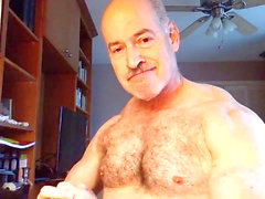 Muscle daddy, yahoo, daddy solo