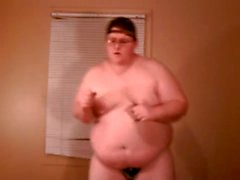 Fat Guy Sexy dancing