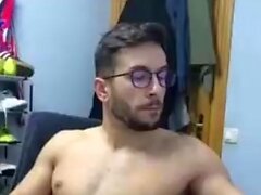 Jerking off gay amateur hunk